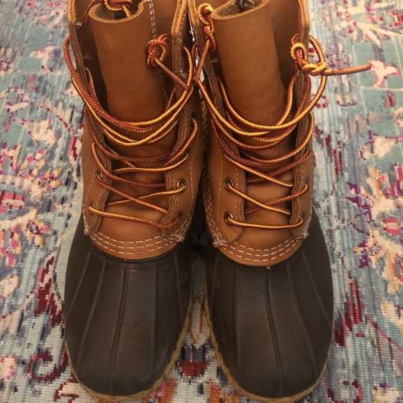 poshmark bean boots